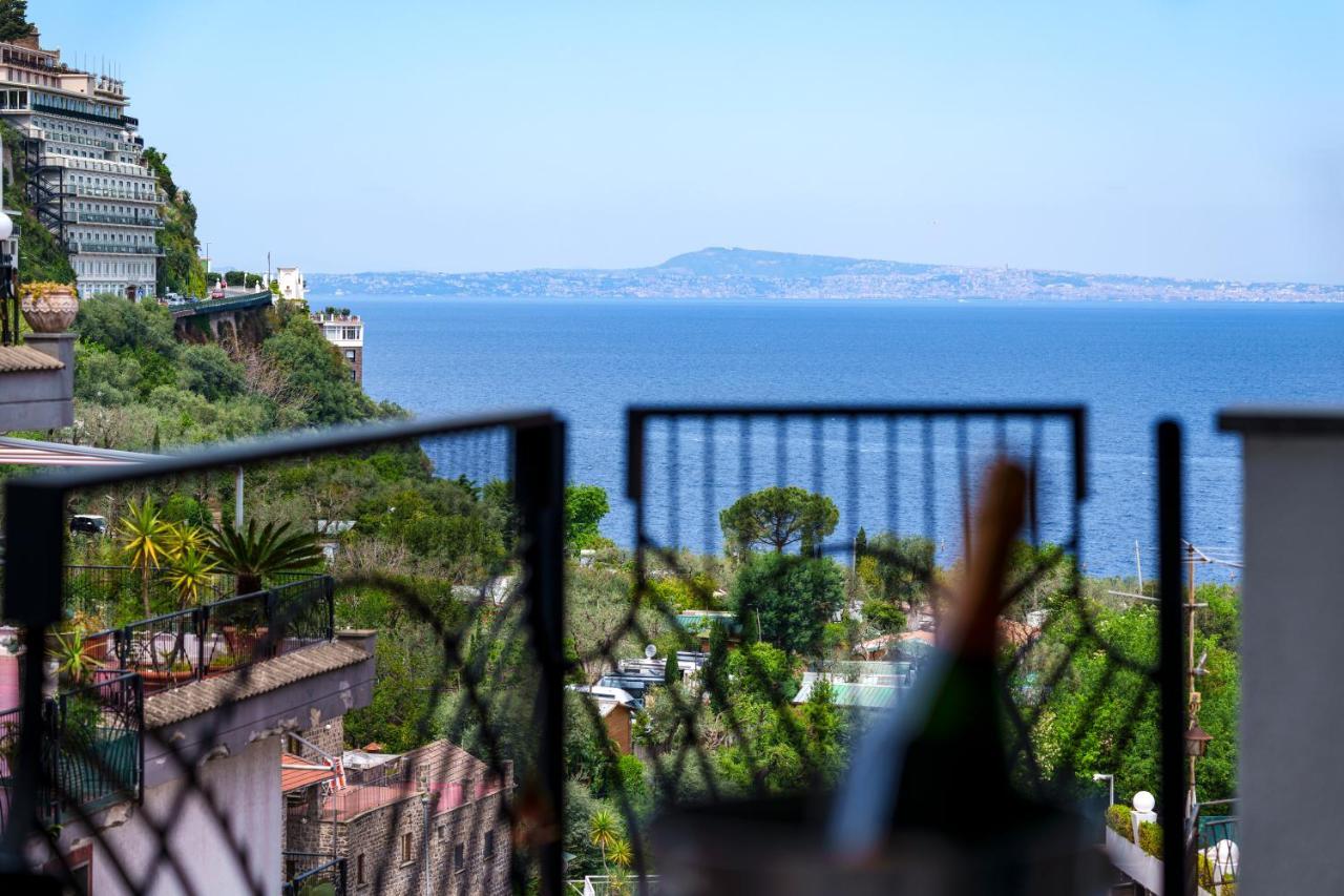 Sofi Sorrento Suites Extérieur photo