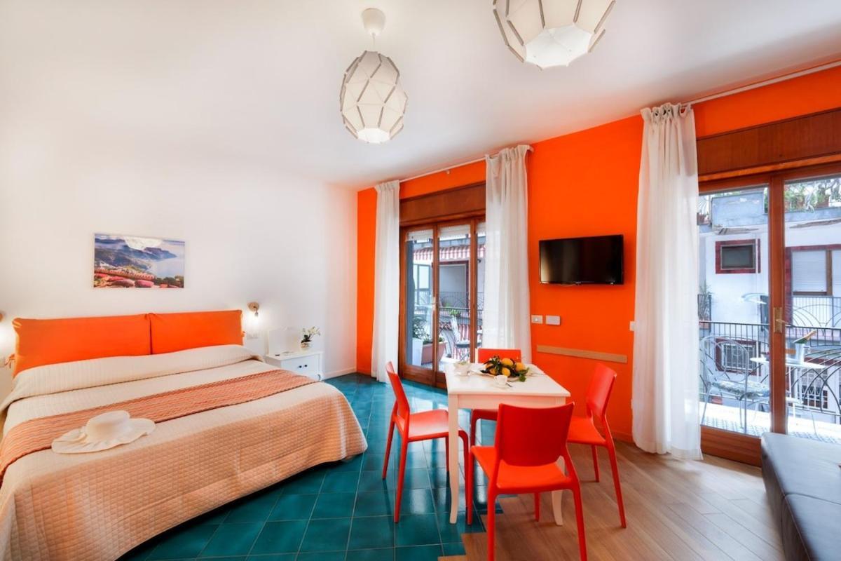 Sofi Sorrento Suites Extérieur photo